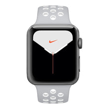 Cargar imagen en el visor de la galería, Apple Watch Series 5 Nike 44mm Gris Impecable WiFi
